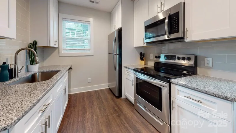 1909 Pegram Street, Charlotte, NC 28205, Charlotte, North Carolina, United States. - Photo 48