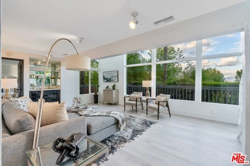 4854 Brewster Drive, Los Angeles, California, United States. - Photo 32