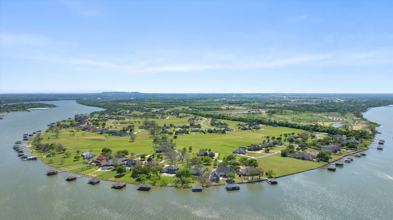1302 E Baja Court, Granbury, TX 76048, Granbury, Texas, United States. - Photo 39