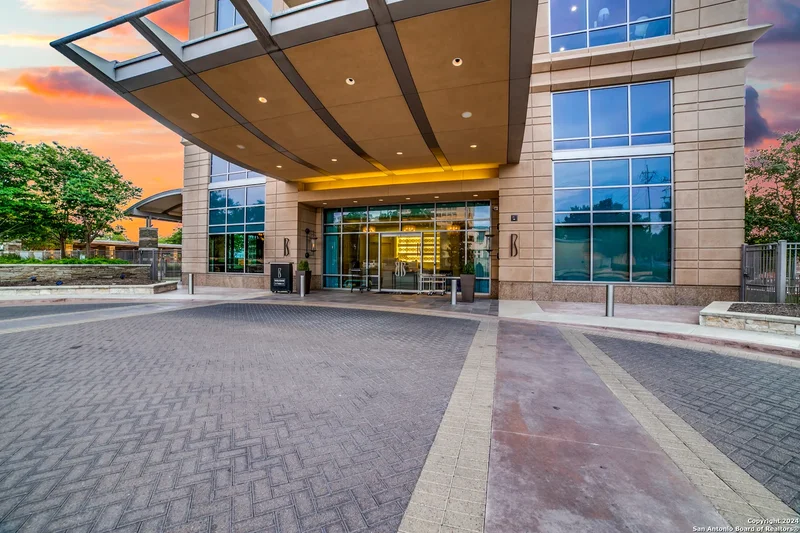 4242 BROADWAY STREET 1505, San Antonio, Texas, United States. - Photo 20