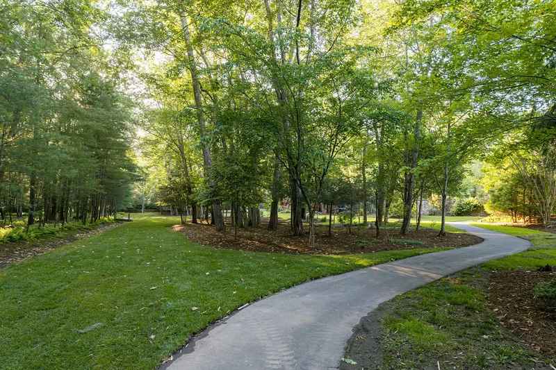 268 Holly Arbor Lane, Asheville, NC 28803, Asheville, North Carolina, United States. - Photo 40
