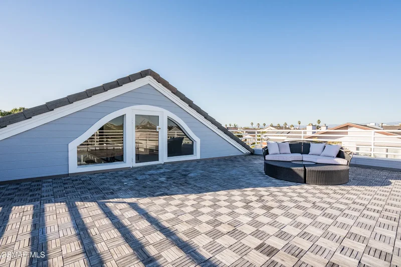 2014 Napoli Drive, Oxnard, CA 93035, Oxnard, California, United States. - Photo 39