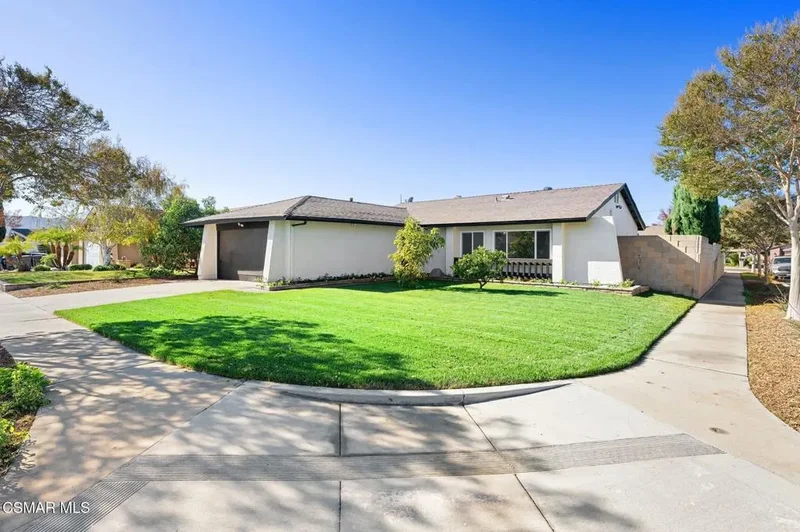 2091 Marter Avenue, Simi Valley, California, United States. - Photo 39
