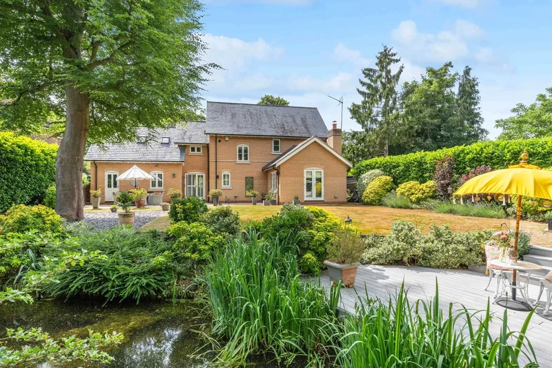 4 bedroom Detached House for sale in Ware