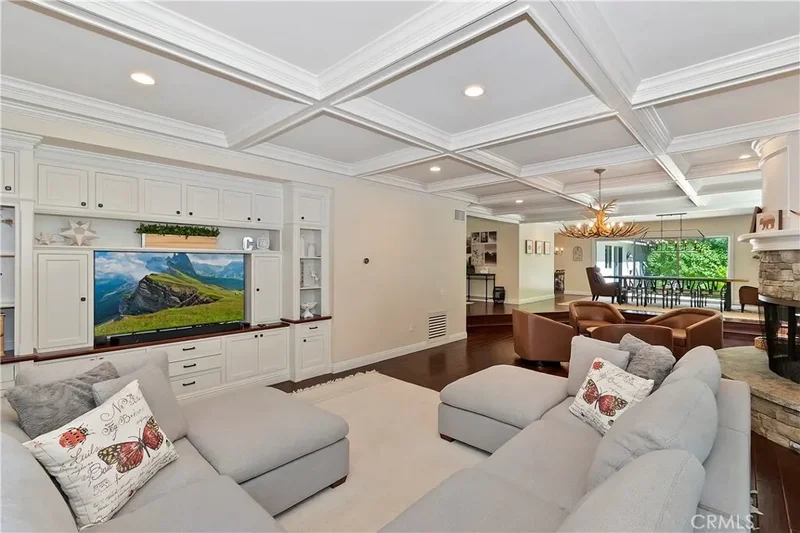 28411 North Shore Road, Lake Arrowhead, CA 92352, Lake Arrowhead, California, United States. - Photo 13