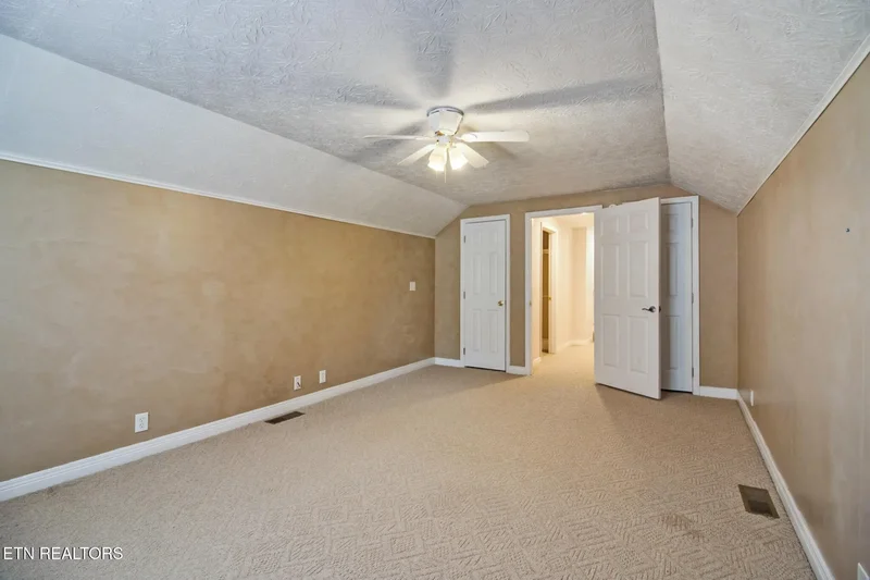 9521 Cherokee Trl, Crossville, TN 38572, Crossville, Tennessee, United States. - Photo 33