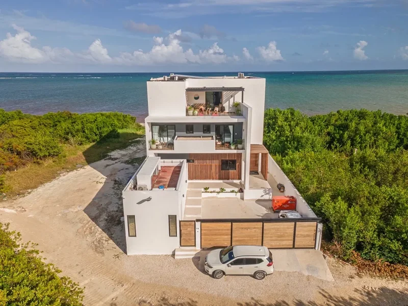 Puerto Morelos, Caracol, Quintana Roo, Mexico. - Photo 44