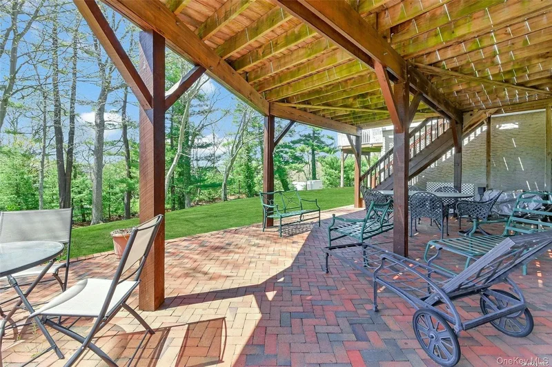 3 Crescent Court, Centerport, New York, United States. - Photo 26