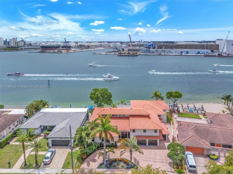 1925 Harbourview Dr, Fort Lauderdale, FL, 33316, USA, Fort Lauderdale, Florida, United States. - Photo 56