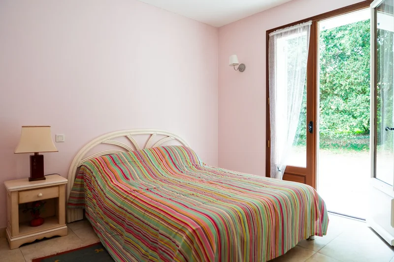 ST PALAIS SUR MER, T 17420, Saint-Palais-sur-Mer, Nouvelle-Aquitaine, France. - Photo 3