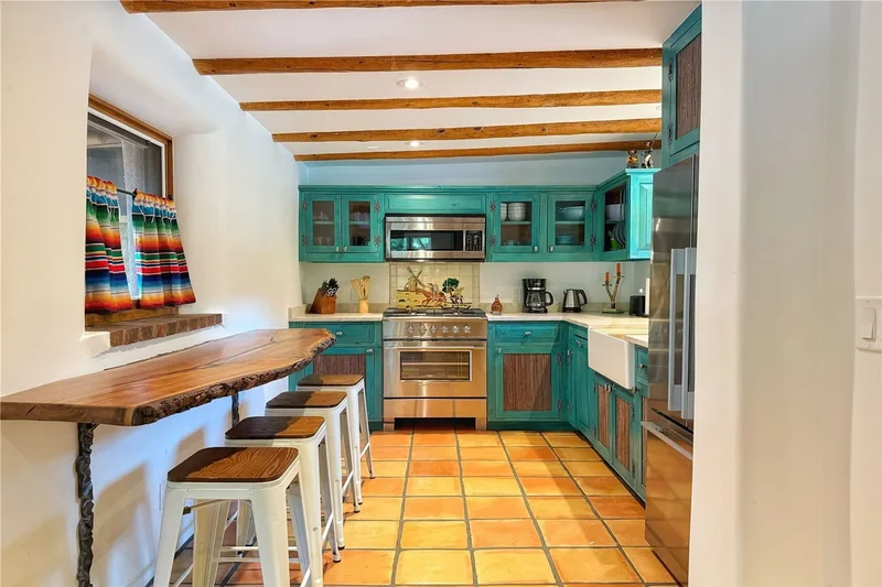 1352 Bishops Lodge Road , Santa Fe, NM 87506, Santa Fe, New Mexico, United States. - Photo 63