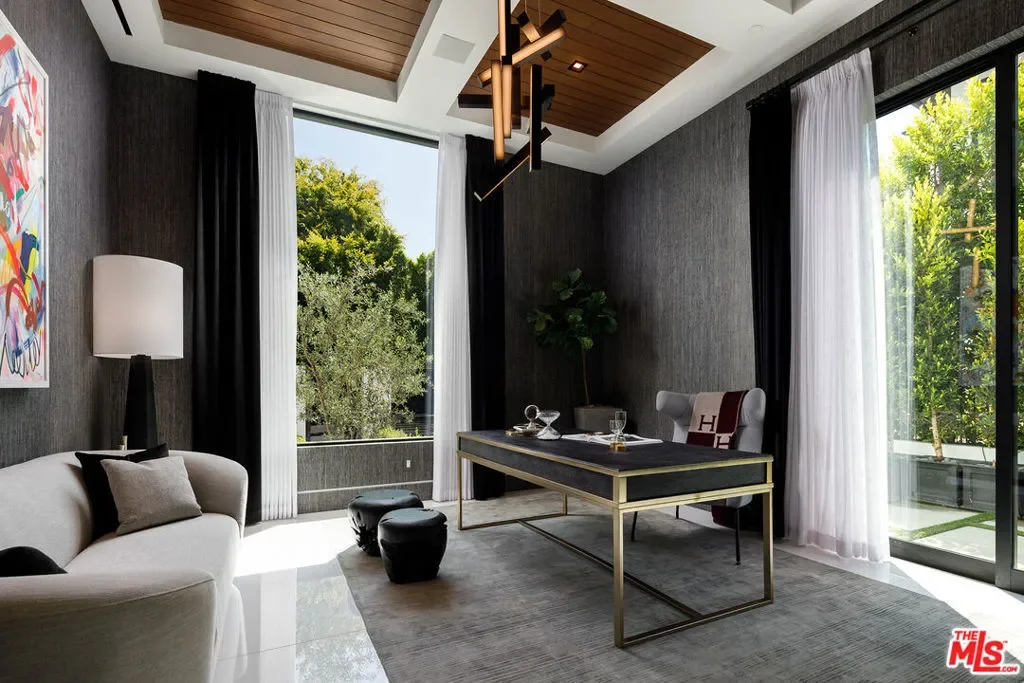 1475 Bel Air Road, Los Angeles, California, United States. - Photo 14