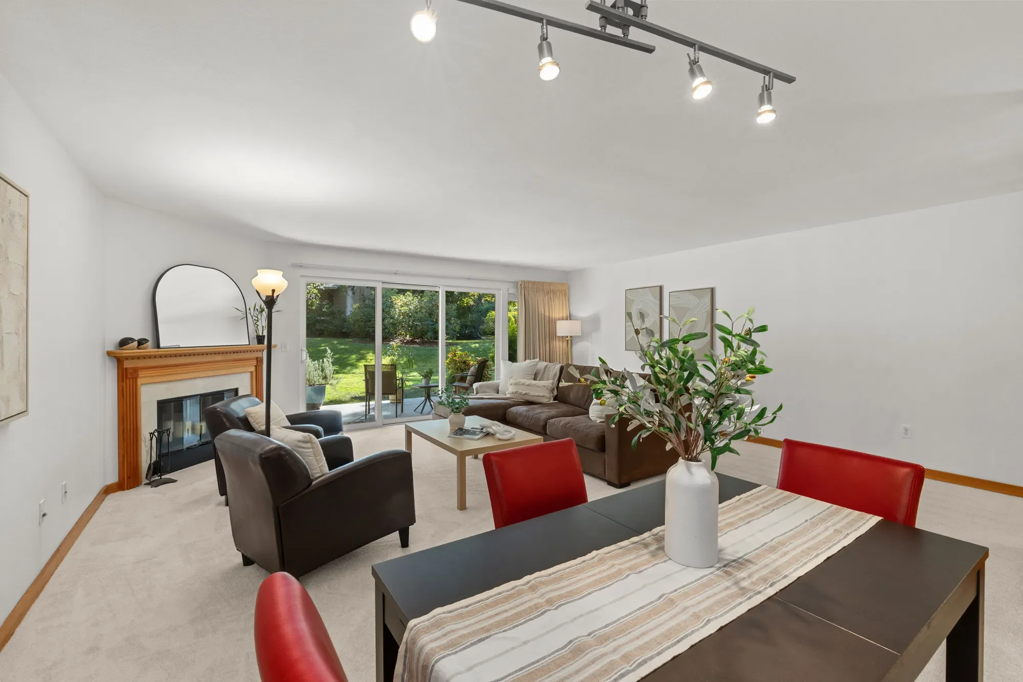 6423 Sand Point Wy NE , Seattle, WA 98115, Seattle, Washington, United States. - Photo 9