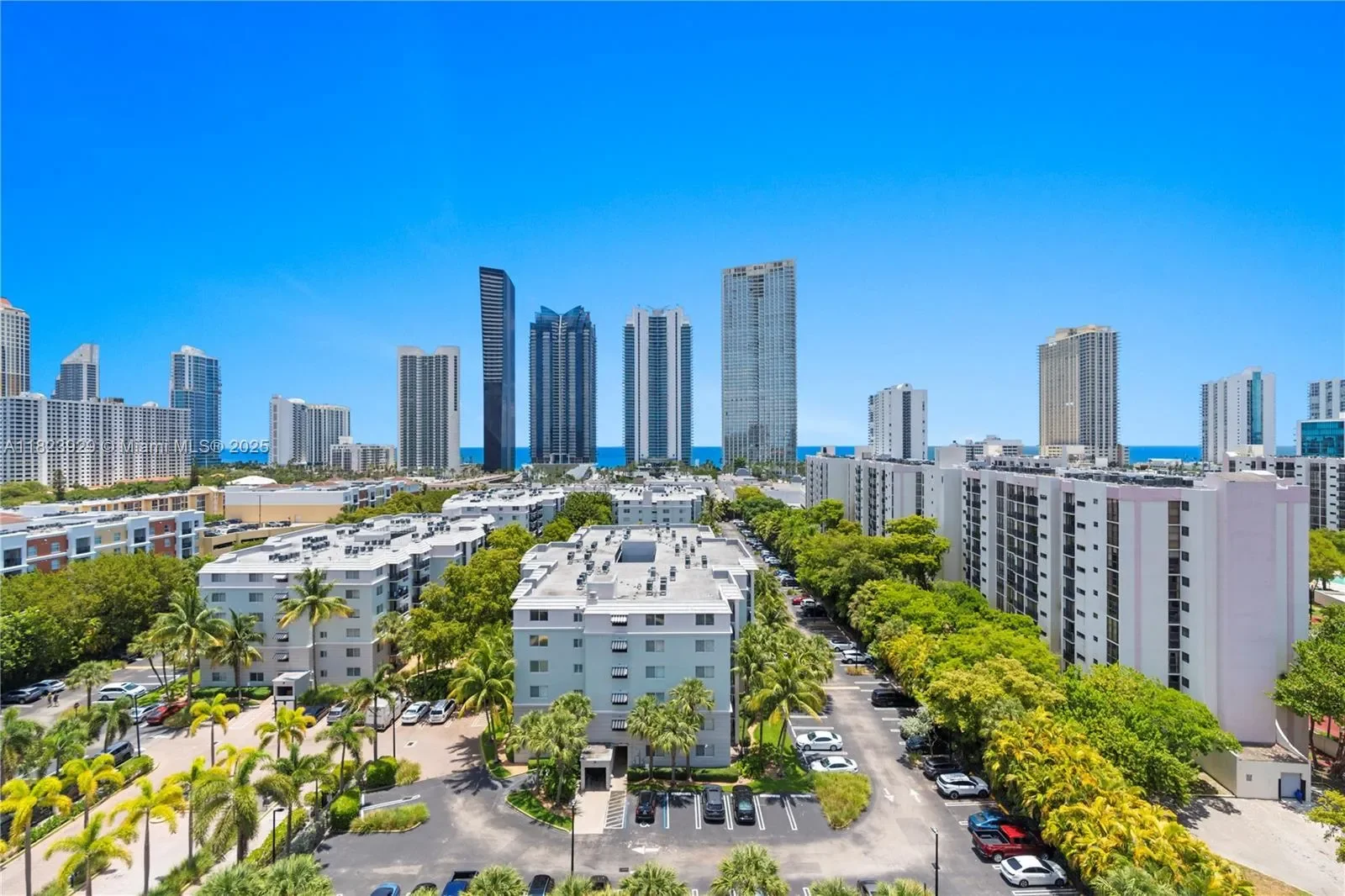 17050 N Bay Rd PH1201, Golden Beach, Florida, United States. - Photo 3
