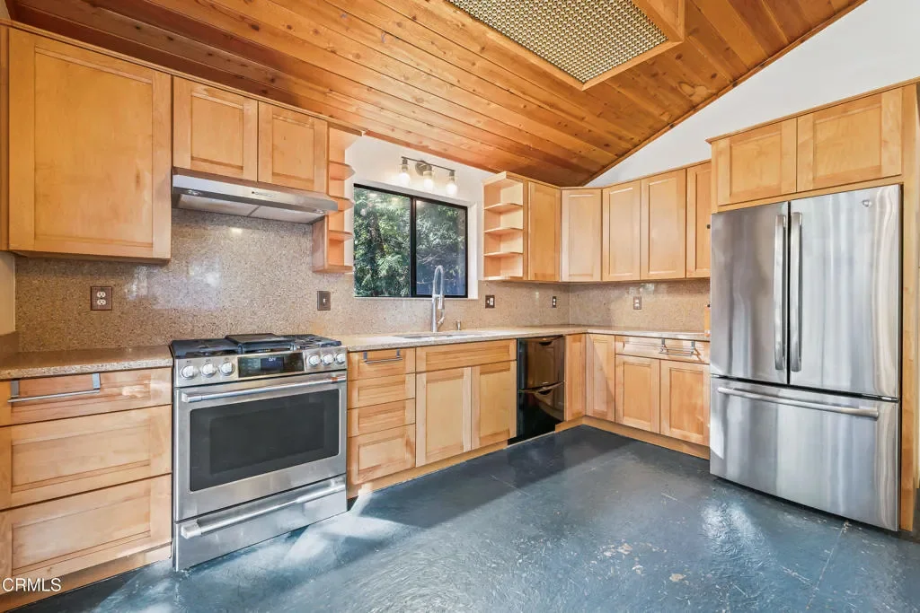 31631 Pearl Drive, Fort Bragg, California, United States. - Photo 3