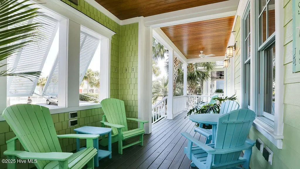 807 North Carolina Avenue, Carolina Beach, North Carolina, United States. - Photo 2