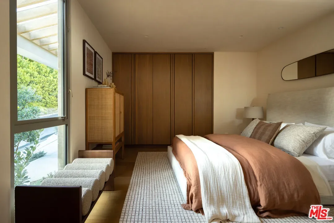 1600 Rising Glen Rd, Los Angeles, California, United States. - Photo 22