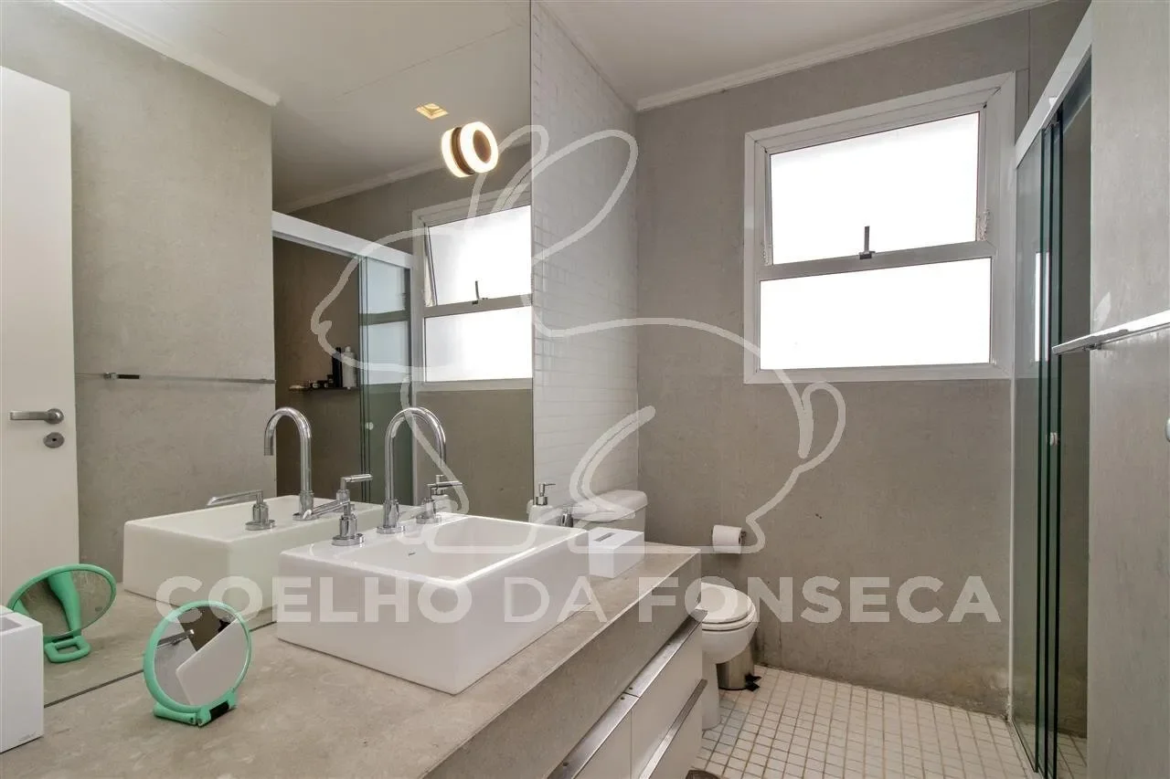 Gallery photo 3