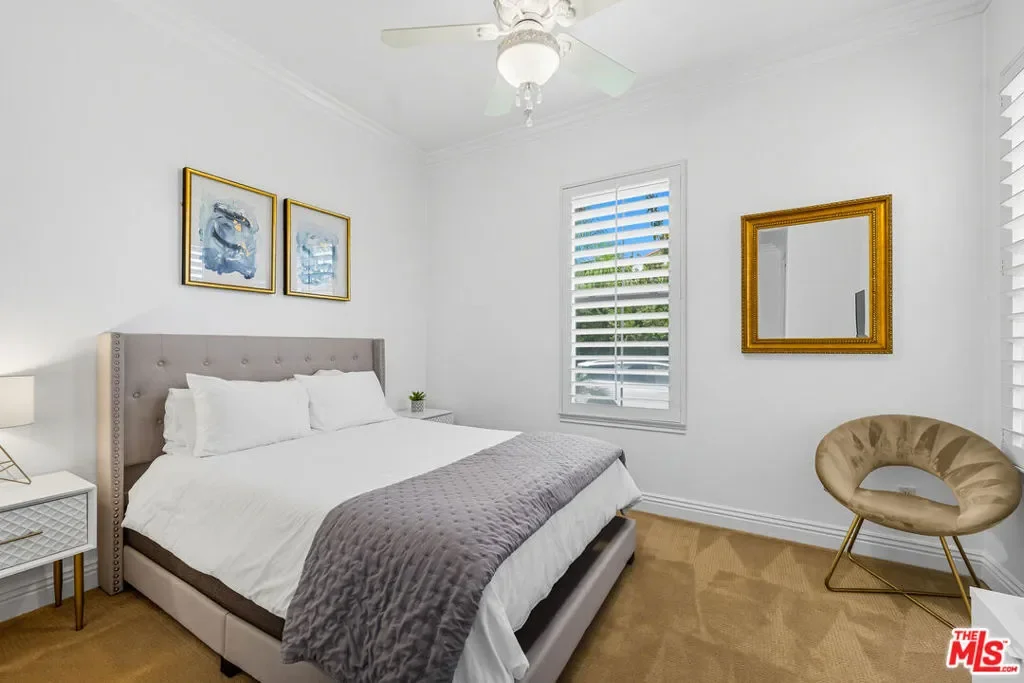 22074 Sagebrook Road, Los Angeles, California, United States. - Photo 20