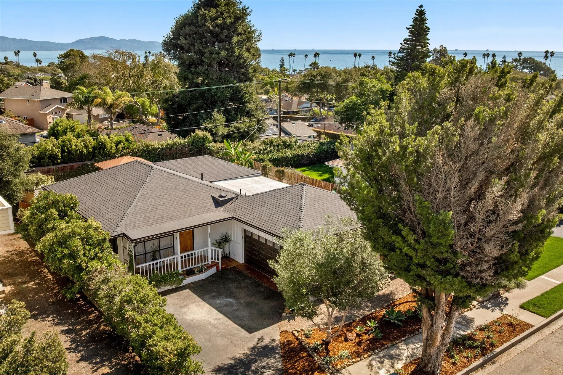 246 San Julian Avenue, Santa Barbara, California, United States. - Photo 26