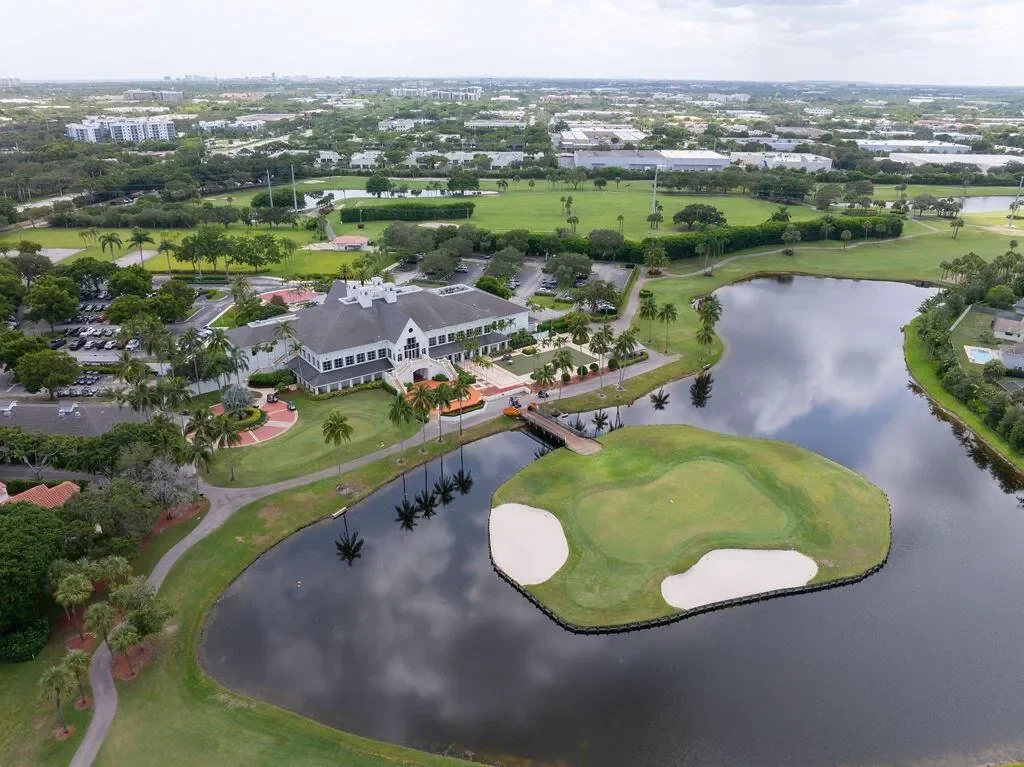 17031 Boca Club Boulevard, Boca Raton, Florida, United States. - Photo 21