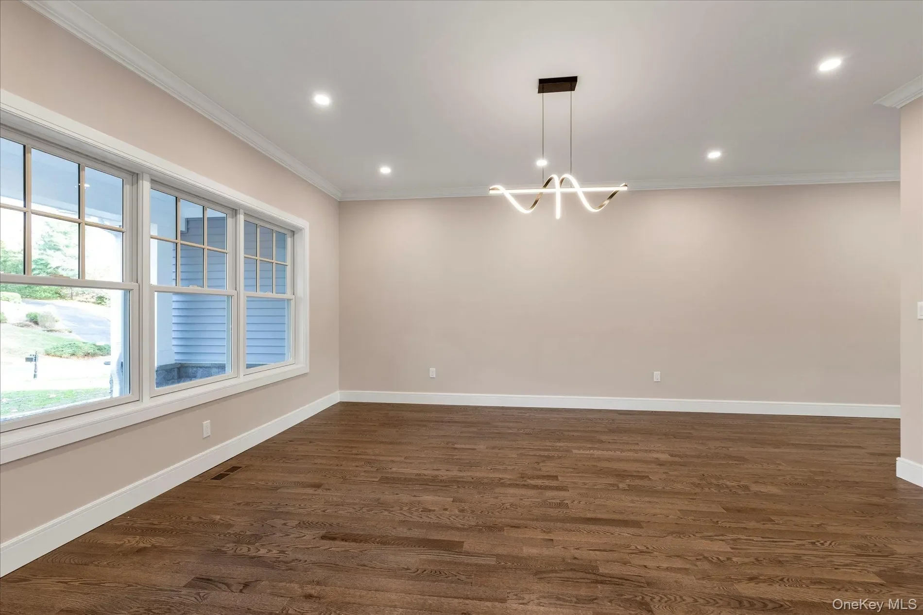 Gallery photo 5
