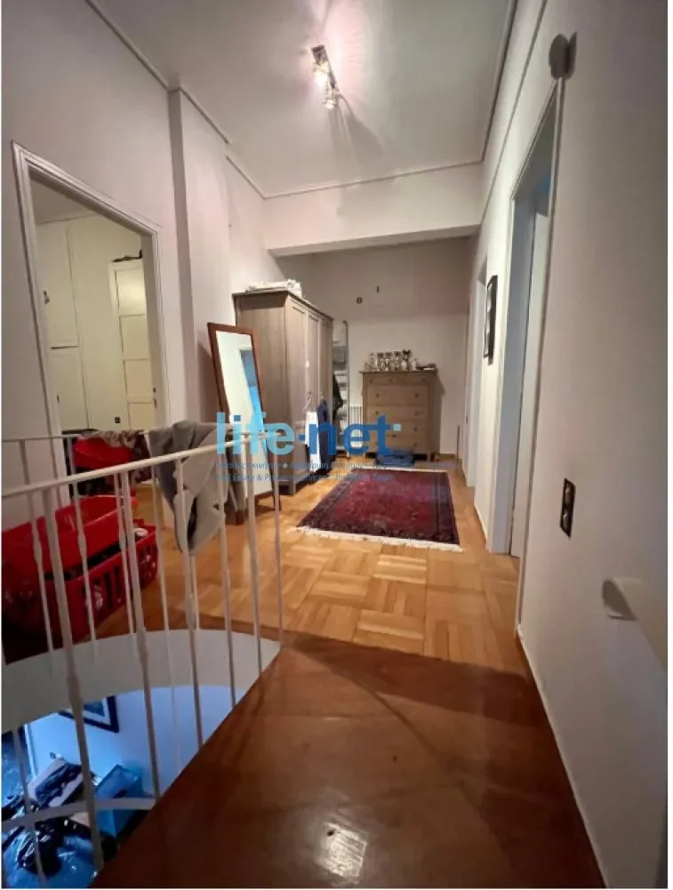 Gallery photo 8