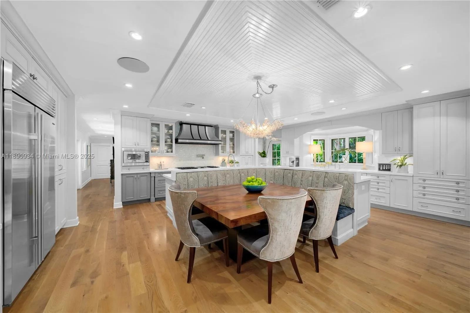 5400 Kerwood Oaks Dr, Coral Gables, Florida, United States. - Photo 12