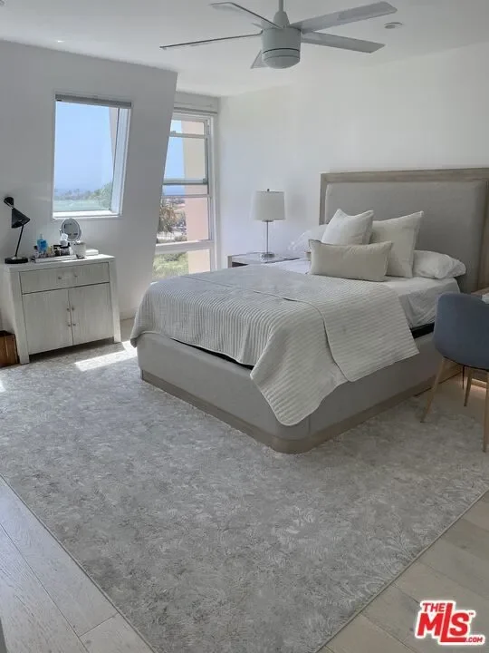 23901 Civic Center Way 114, Malibu, California, United States. - Photo 38