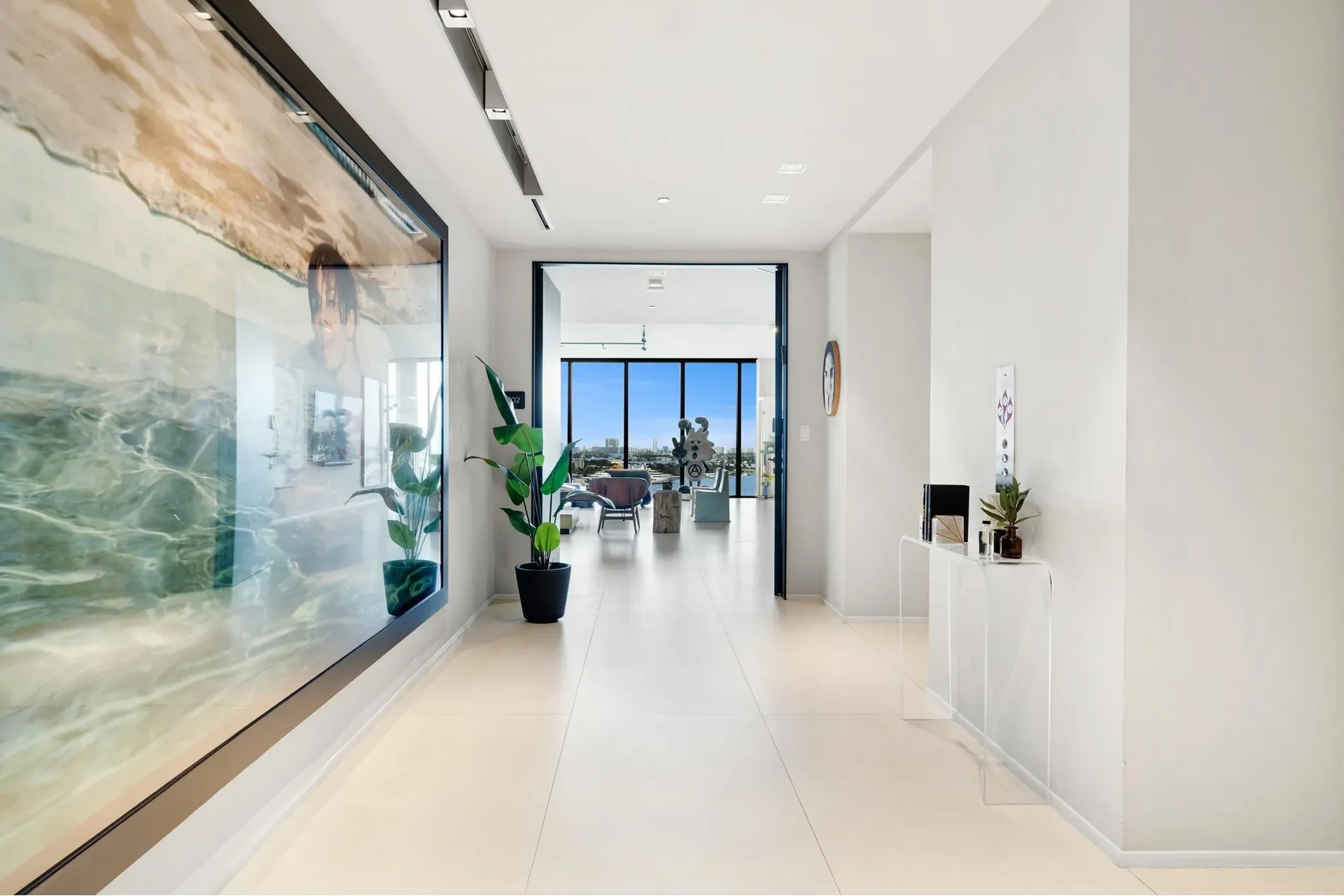 1000 Biscayne Blvd, Miami, Florida, United States. - Photo 3