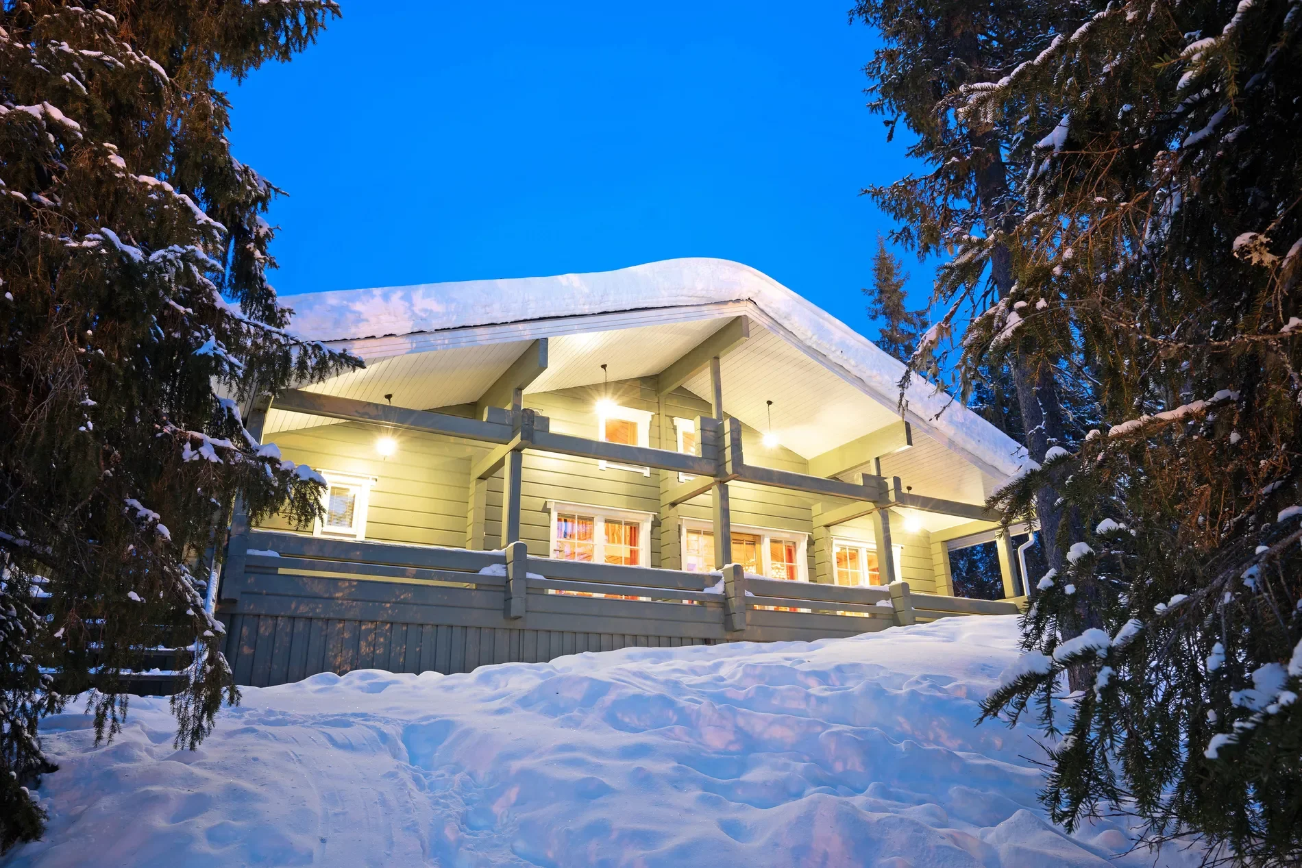 Exterior photo 3