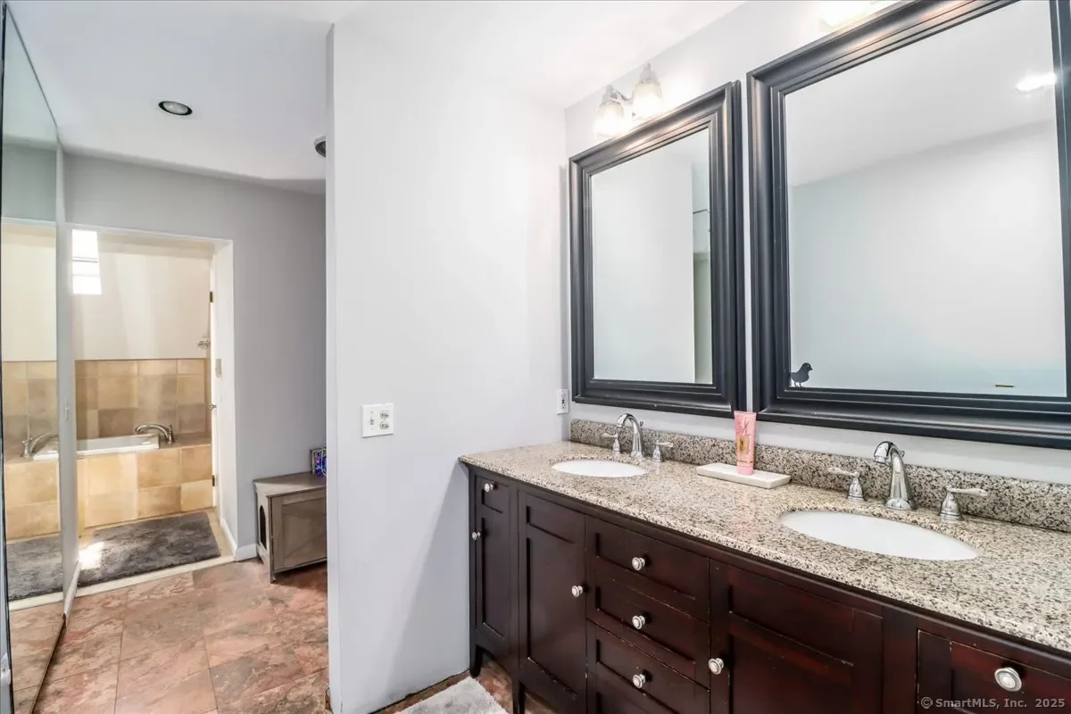 550 Barrack Hill Road, Ridgefield, Connecticut, United States. - Photo 25