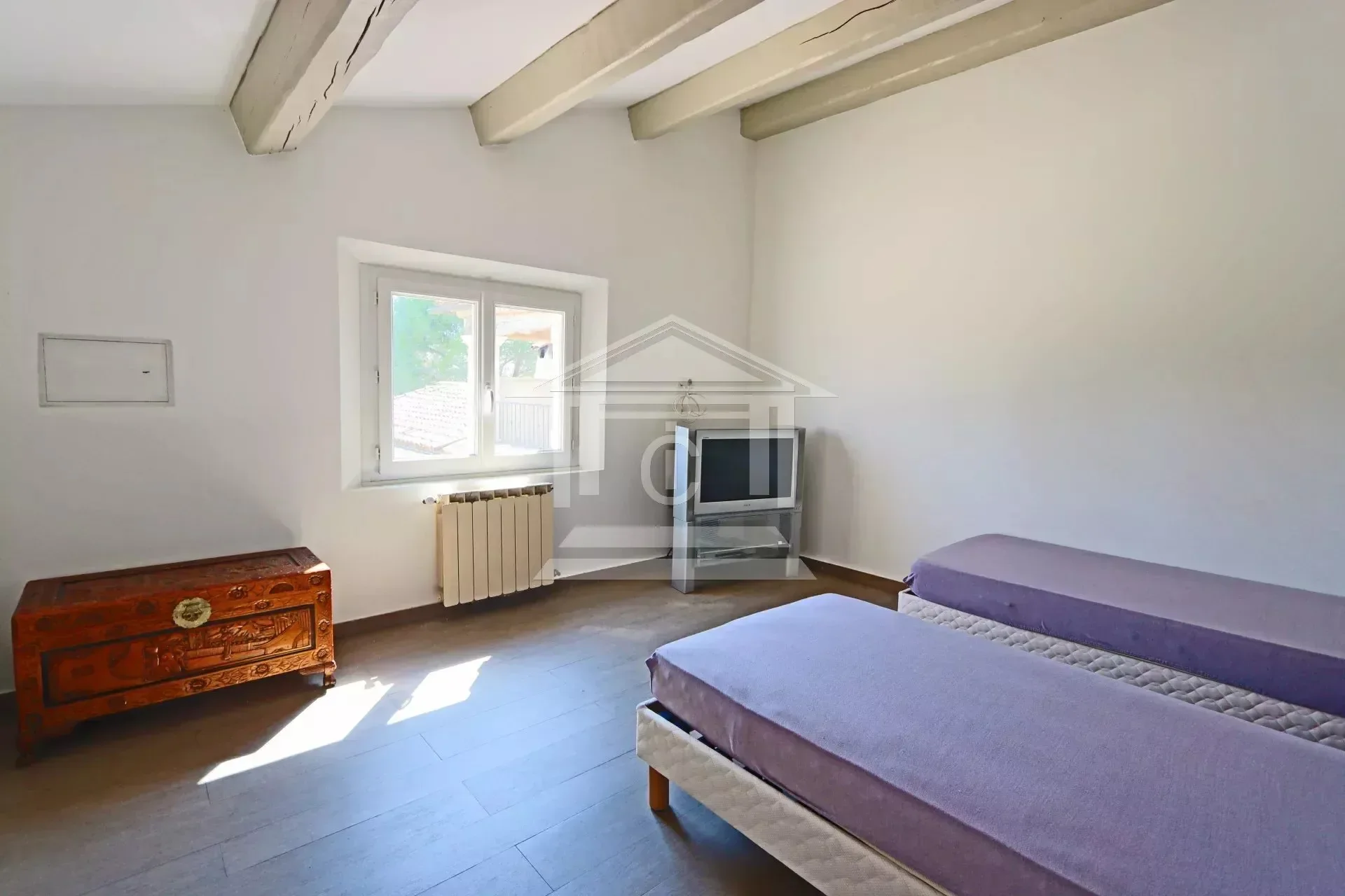Gallery photo 4