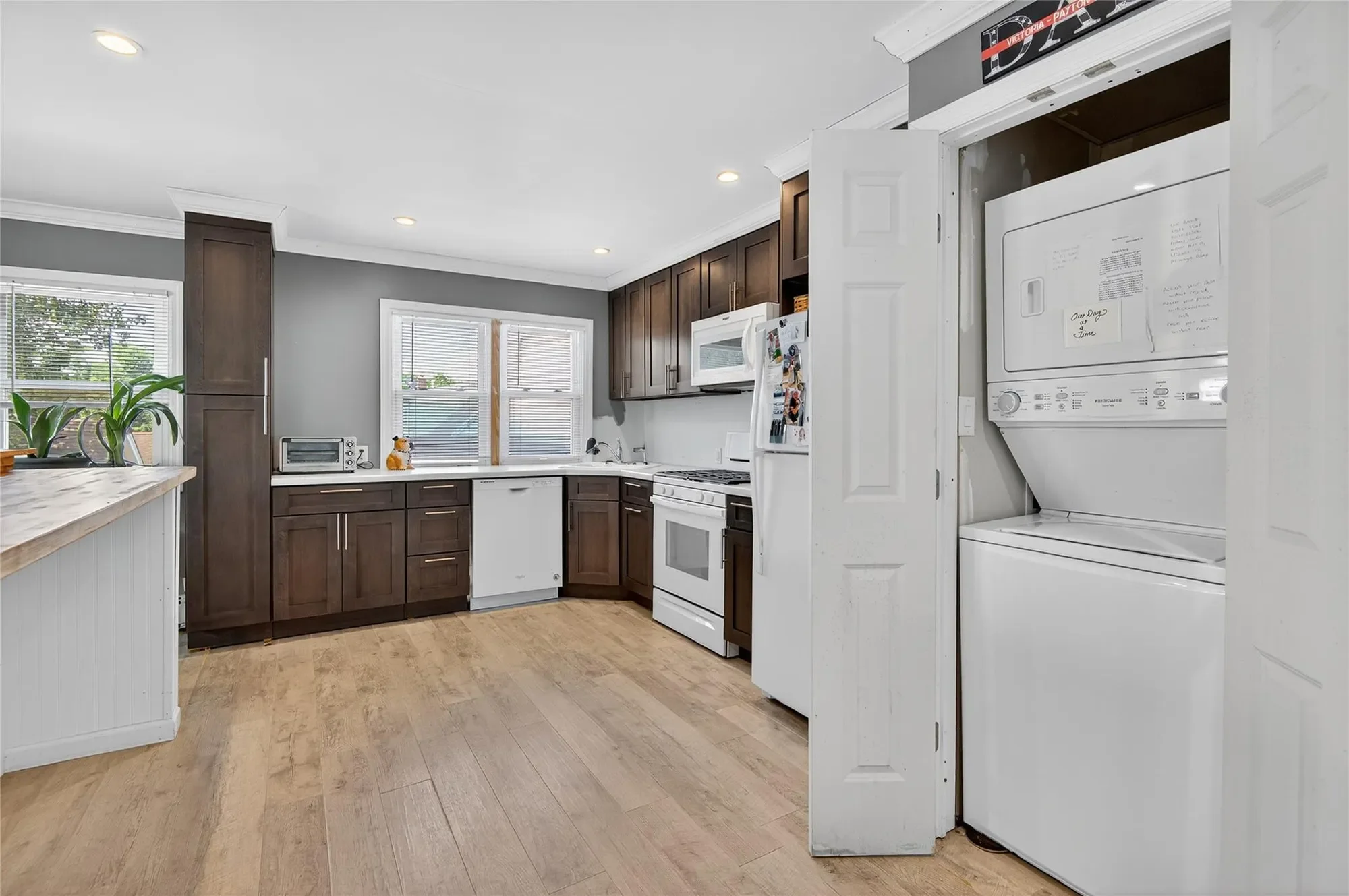332 Mineola Avenue , Carle Place, NY 11514, Carle Place, New York, United States. - Photo 8