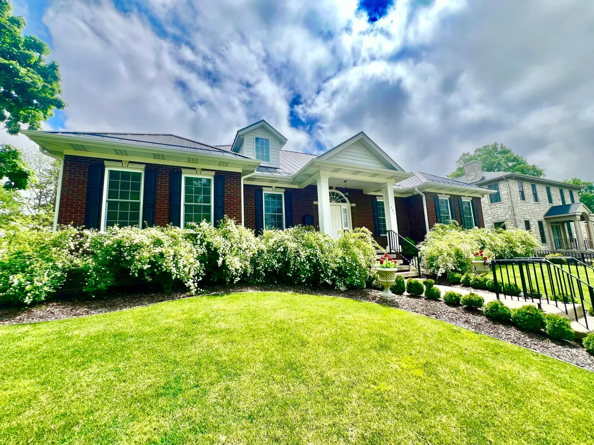 221 N Manning Street, Hillsdale, MI 49242, Hillsdale, Michigan, United States. - Photo 4