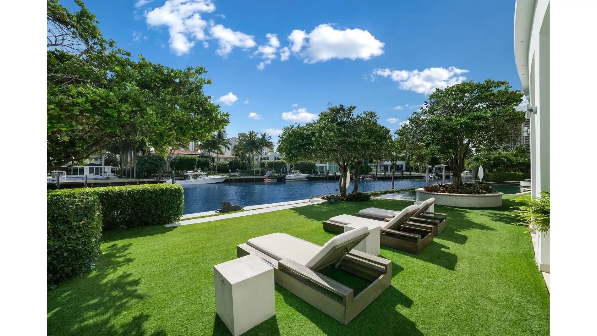 142 S Island, Golden Beach, Florida, United States. - Photo 11