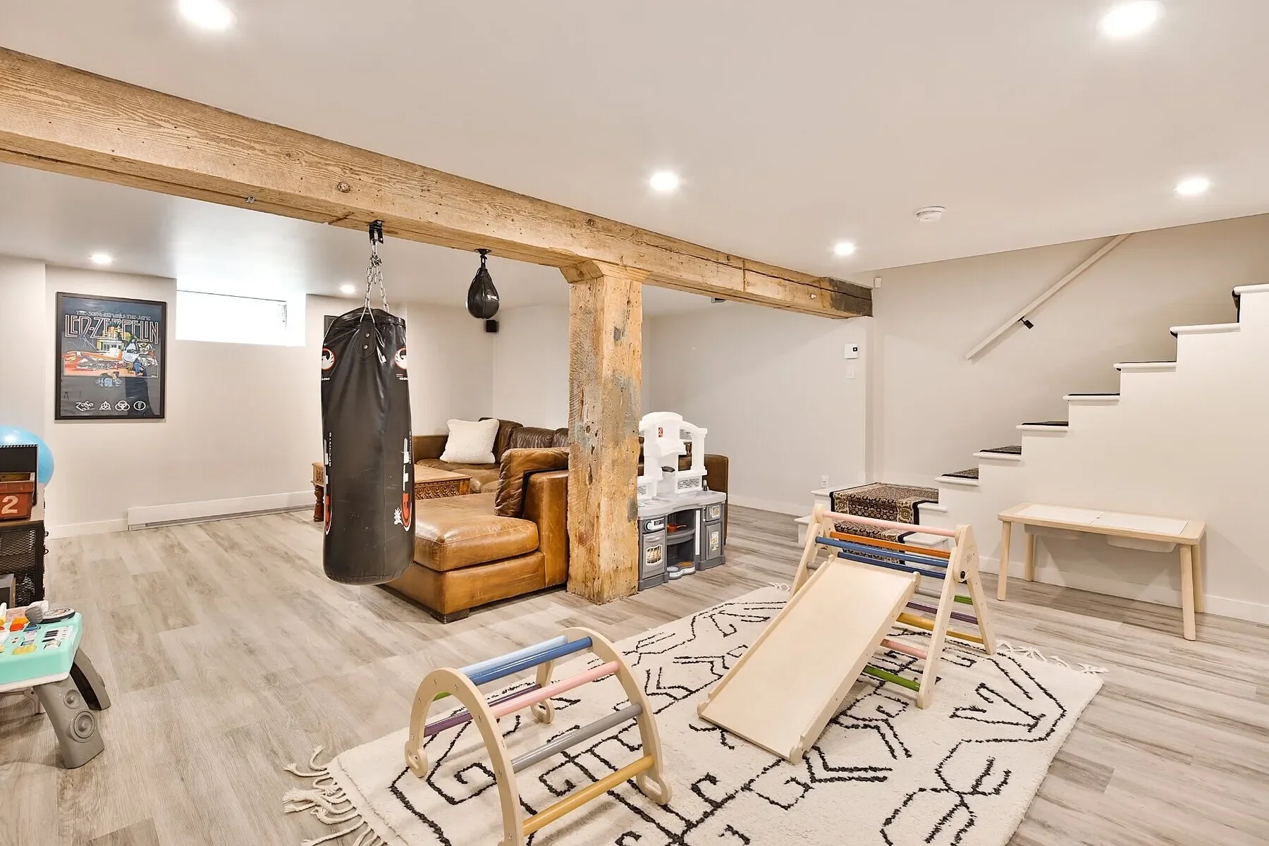 Gallery photo 12