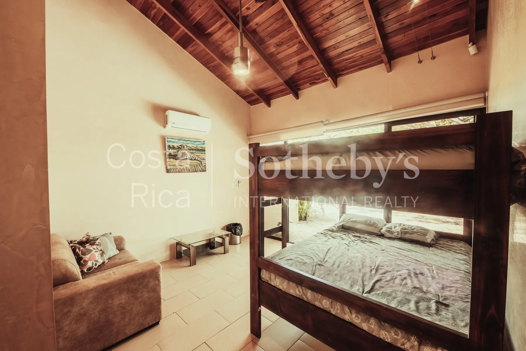 Gallery photo 12