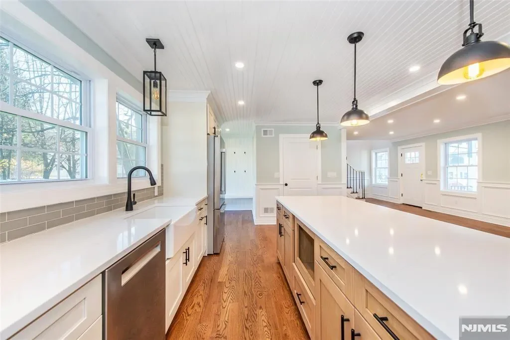 44 4th Avenue, Roseland, NJ 07068, Roseland, New Jersey, United States. - Photo 14