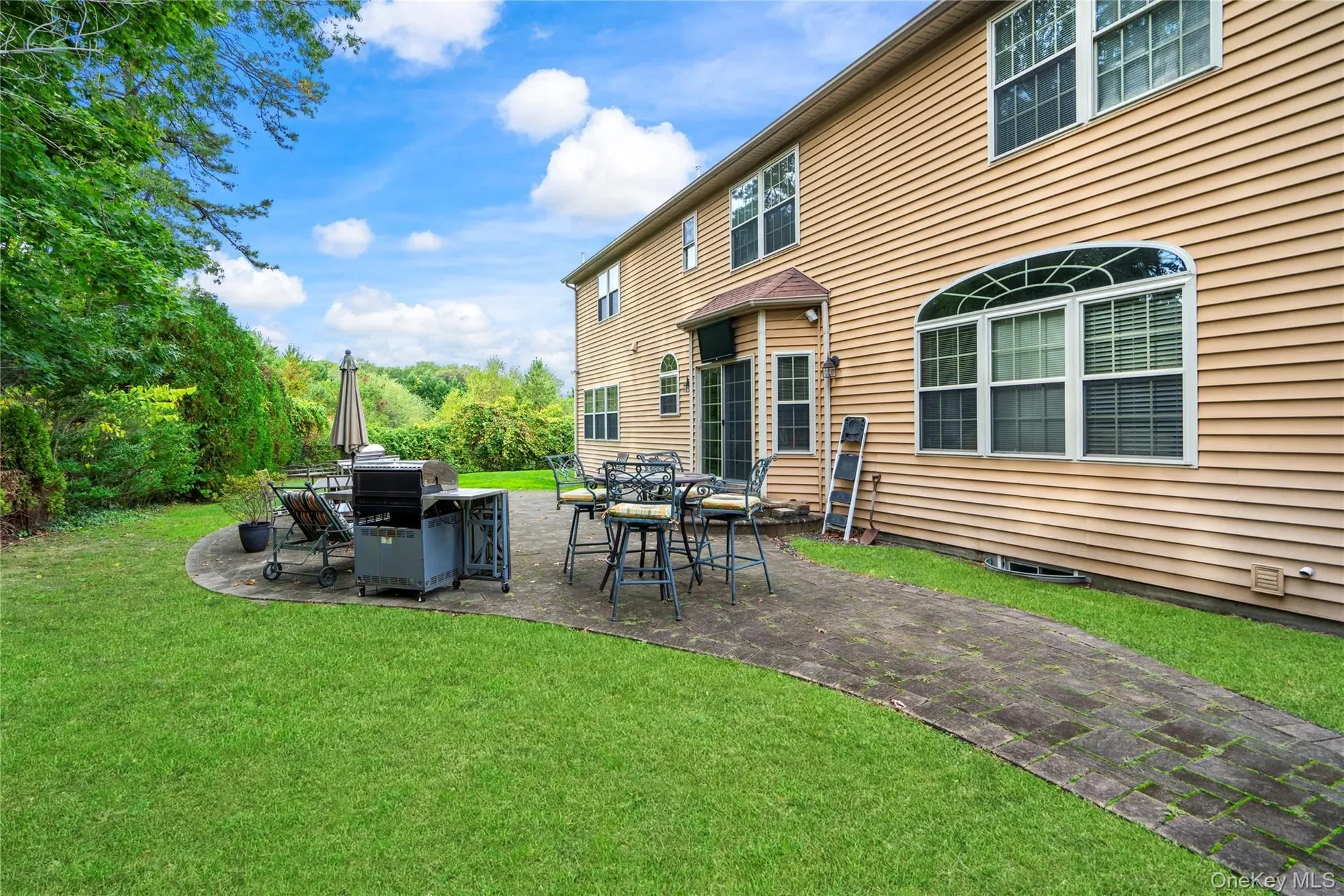 22 Southview Circle, Lake Grove, New York, United States. - Photo 30