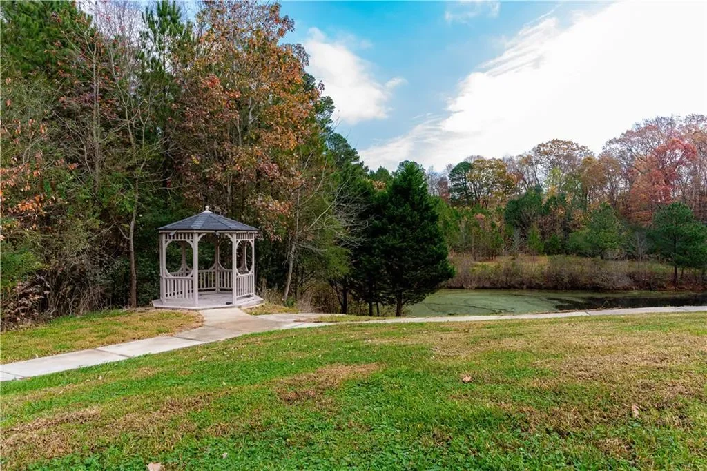 8105 Jot Em Down Road, Gainesville, Georgia, United States. - Photo 34