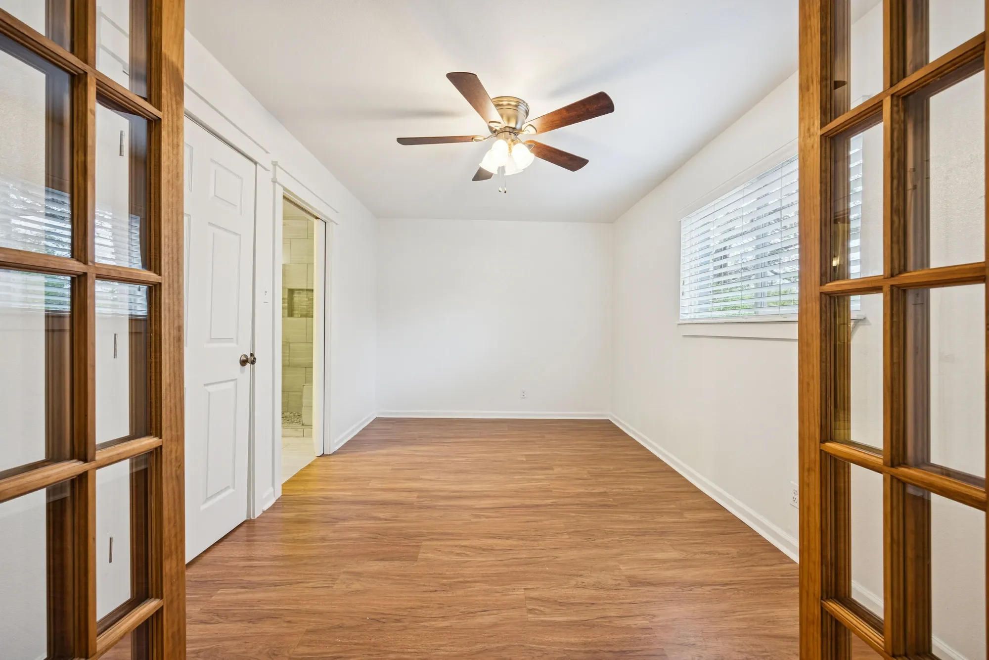Gallery photo 10