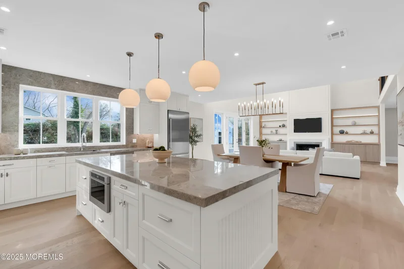 69 Winding Way, Little Silver, NJ 07739, Little Silver, New Jersey, United States. - Photo 25
