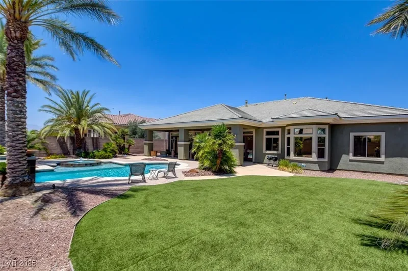 8465 Picket Ridge Court, Las Vegas, Nevada, United States. - Photo 48