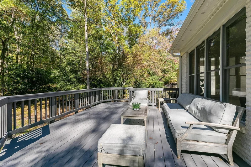 2404 Oakmont Court, Oakton, VA 22124, Reston, Virginia, United States. - Photo 27
