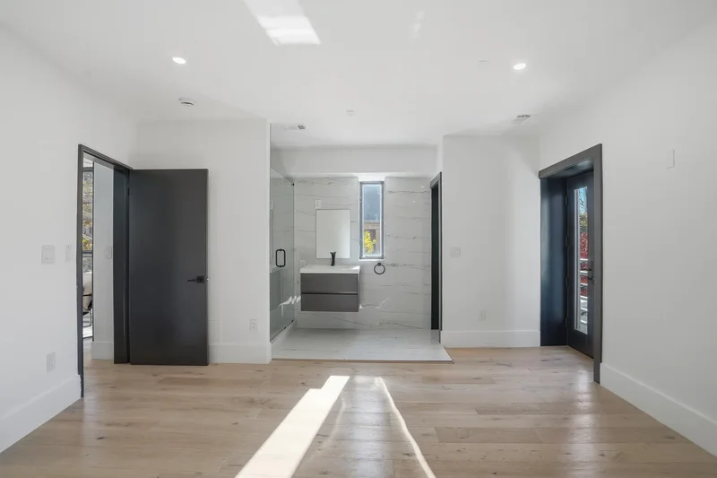 2220 Q Street NW, Washington, DC 20008, Washington, District of Columbia, United States. - Photo 53