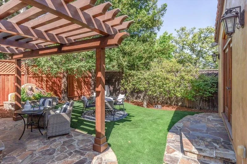 216 San Mateo Avenue, Los Gatos, California, United States. - Photo 23