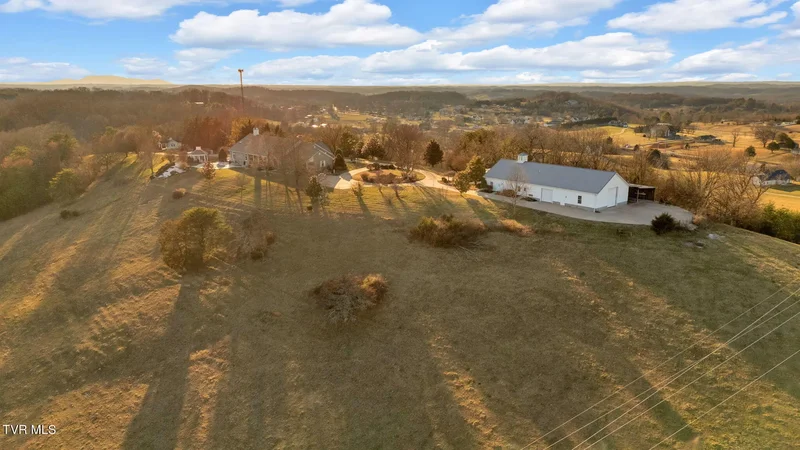 215 Lick Hollow Road, Greeneville, TN 37743, Greeneville, Tennessee, United States. - Photo 36