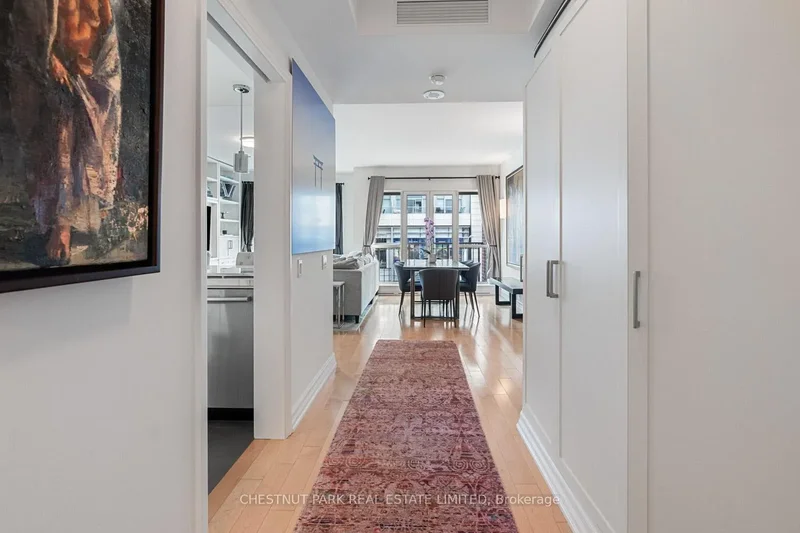 304 - 38 Avenue Road, Toronto, Ontario, Canada. - Photo 2