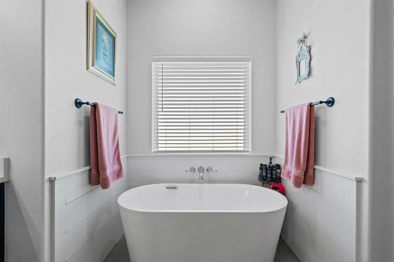 2045 Eagles Ridge Drive, Weatherford, TX 76087, Weatherford, Texas, United States. - Photo 18